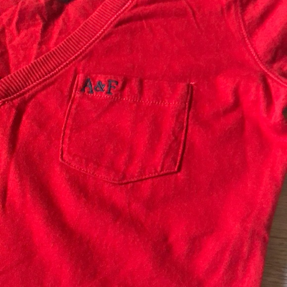 A&F Slim V-Neck Tee - Picture 3 of 4